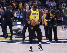 国王杯今夜走向成谜，犹他爵士止住颓势，态度坚定，数据趋势出现新变化